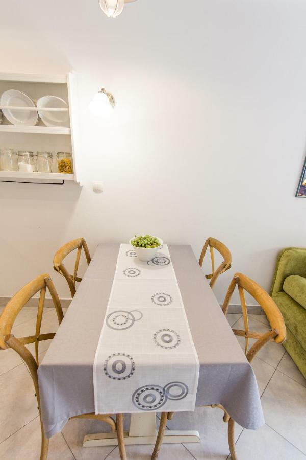 Apartment Mileta Sali Eksteriør bilde